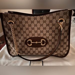 Gucci beige/ebony supreme canvas with brownleather details